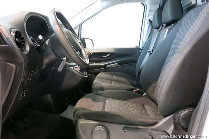 Bild 4 av Mercedes-Benz Vito 110 CDI 2.8t Dubbla skjutdörrar, takbågar 102hk