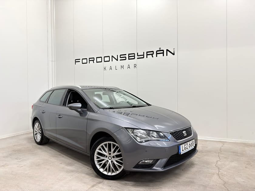 Bild 1 av SEAT Leon ST 1.2 TSI 110HK 2-Ägare Alcantara Carplay Årsskatt 426kr