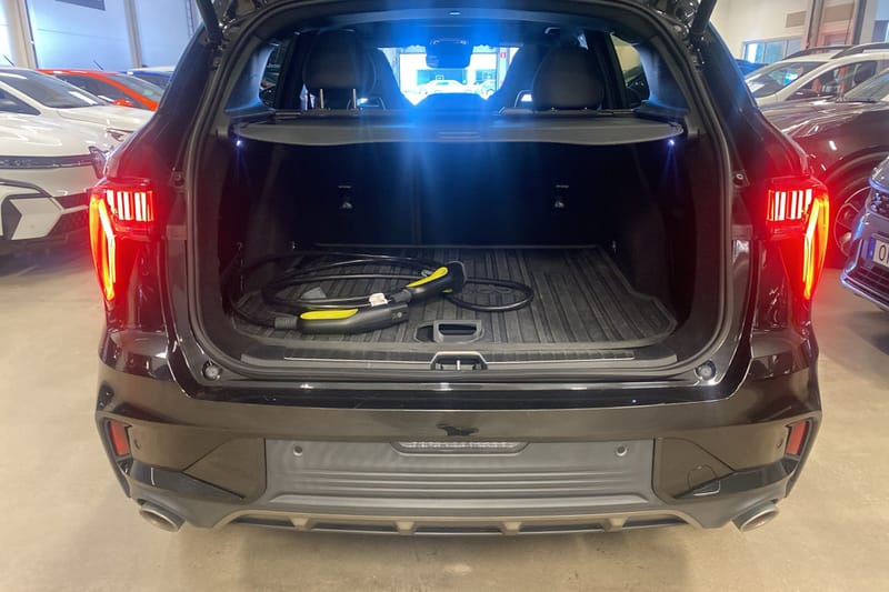 Lynk & Co 01 PHEV