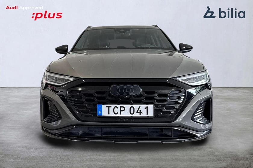 Bild 3 av Audi Q8 55 e-tron quattro Leasebar Selection Drag HuD