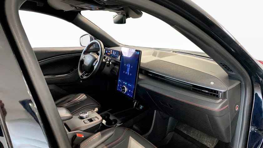 Bild 3 av Ford Mustang Mach-E Standard Range AWD 269HK | Teknikpaket + |40 mil|