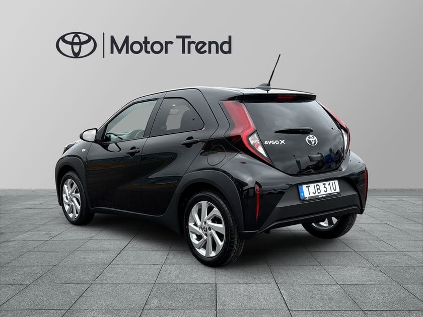 Bild 2 av Toyota Aygo X 1,0 MANUELL PLAY COMFORT & STYLE PACK Vinterhjul