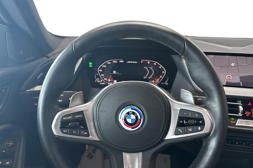 Bild 5 av BMW M235i xDrive Gran Coupé M-sport HuD Pano H/K