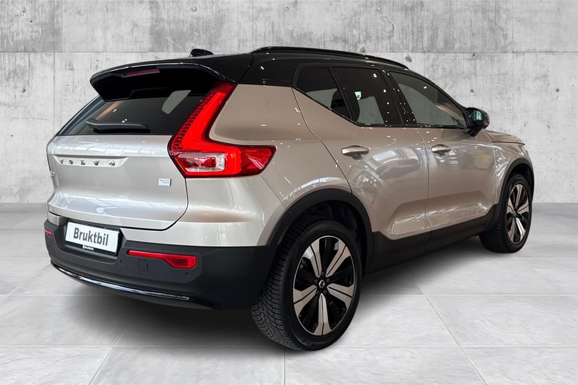 Bilde 5 av Volvo XC40 Recharge Twin motor Ultimate *Pano*360*H.F*ACC*19"H&K