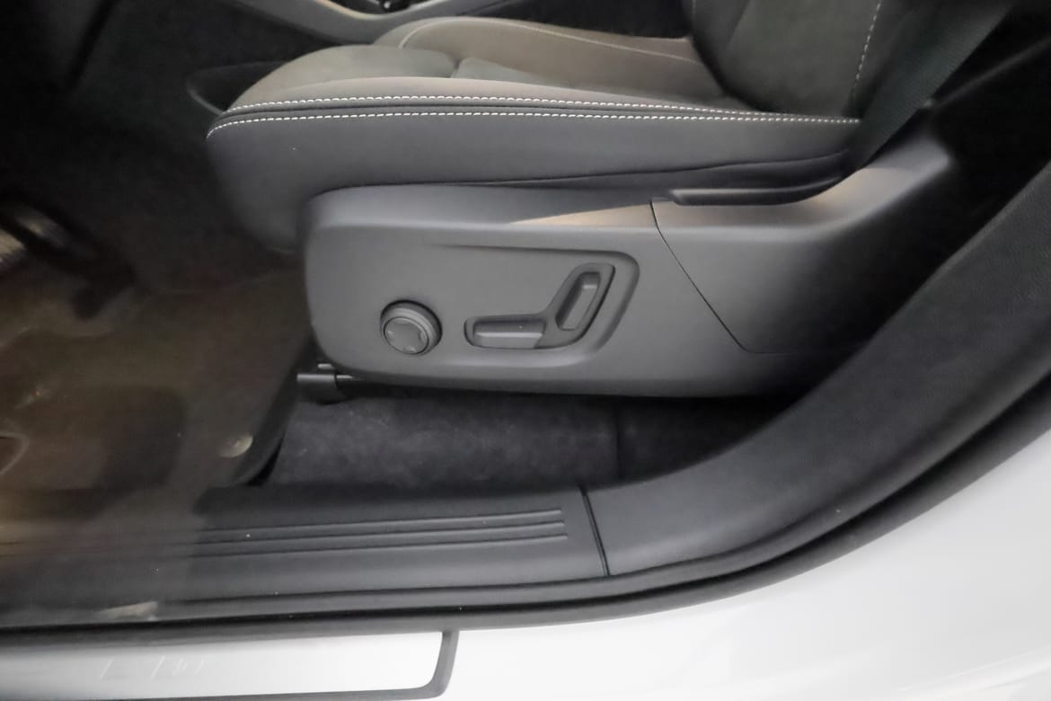 Volvo EX40 2026 - miniatyr 18