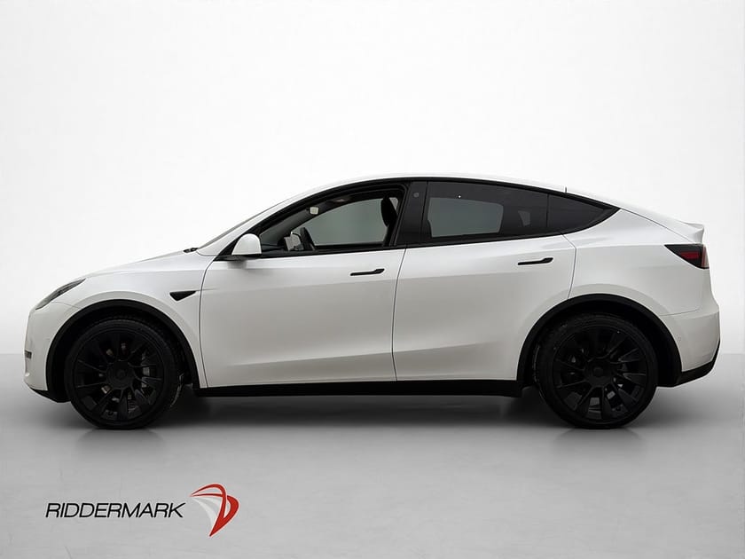 Bild 5 av Tesla Model Y Long Range AWD 514hk MOMS Autopilot Drag