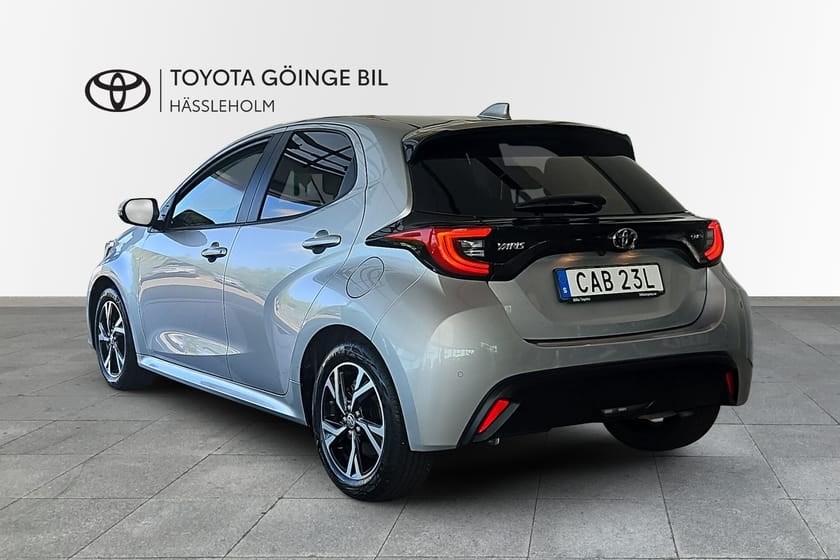 Bild 2 av Toyota Yaris Hybrid 115 1,5