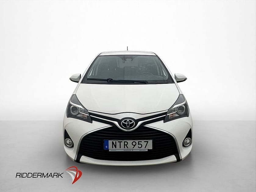 Bild 2 av Toyota Yaris Active Edt Feel 99hk Kamera Bluetooth Sätesvärm