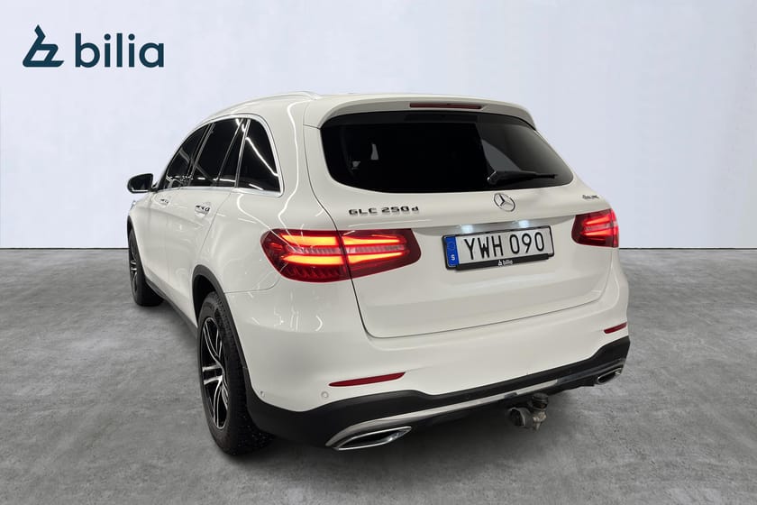 Bild 3 av Mercedes-Benz GLC 250 d 4MATIC AMG SoV Värmare Airmatic Drag