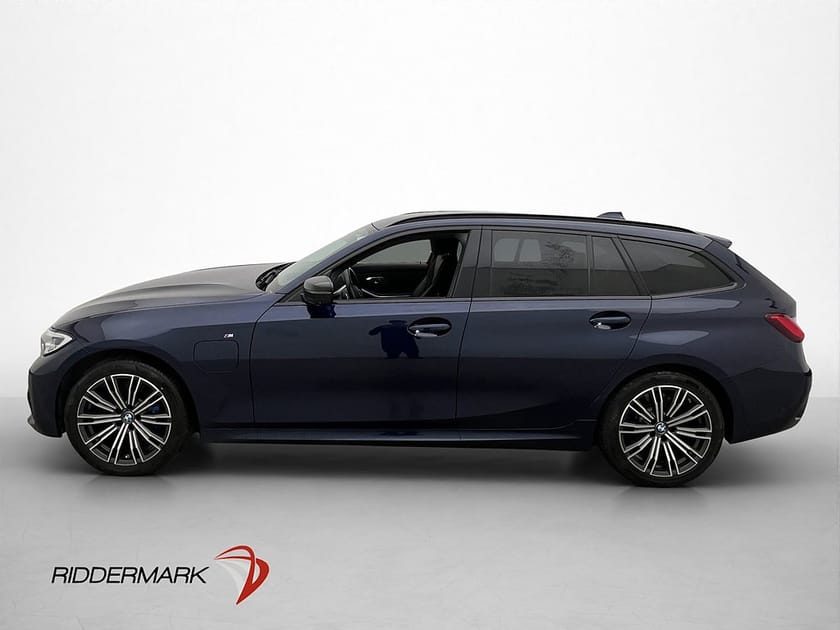 Bild 5 av BMW 330e xDrive Touring M Sport H/K Laser 360° HUD Drag