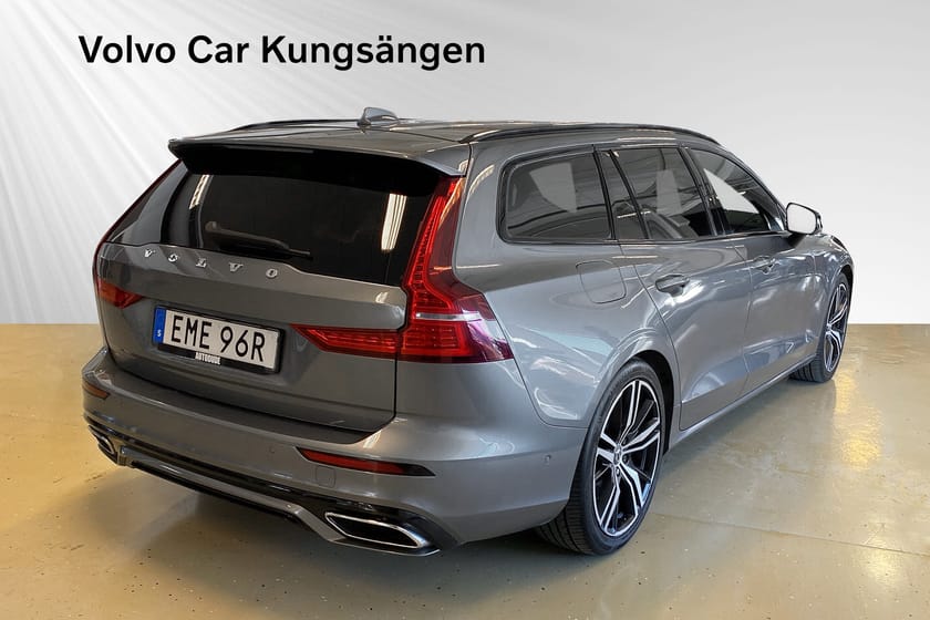 Bild 5 av Volvo V60 D4 R-Design 360 H/K CARPLAY