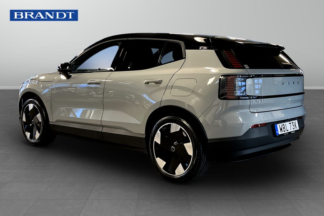 Volvo EX30 Single Motor Extended Range