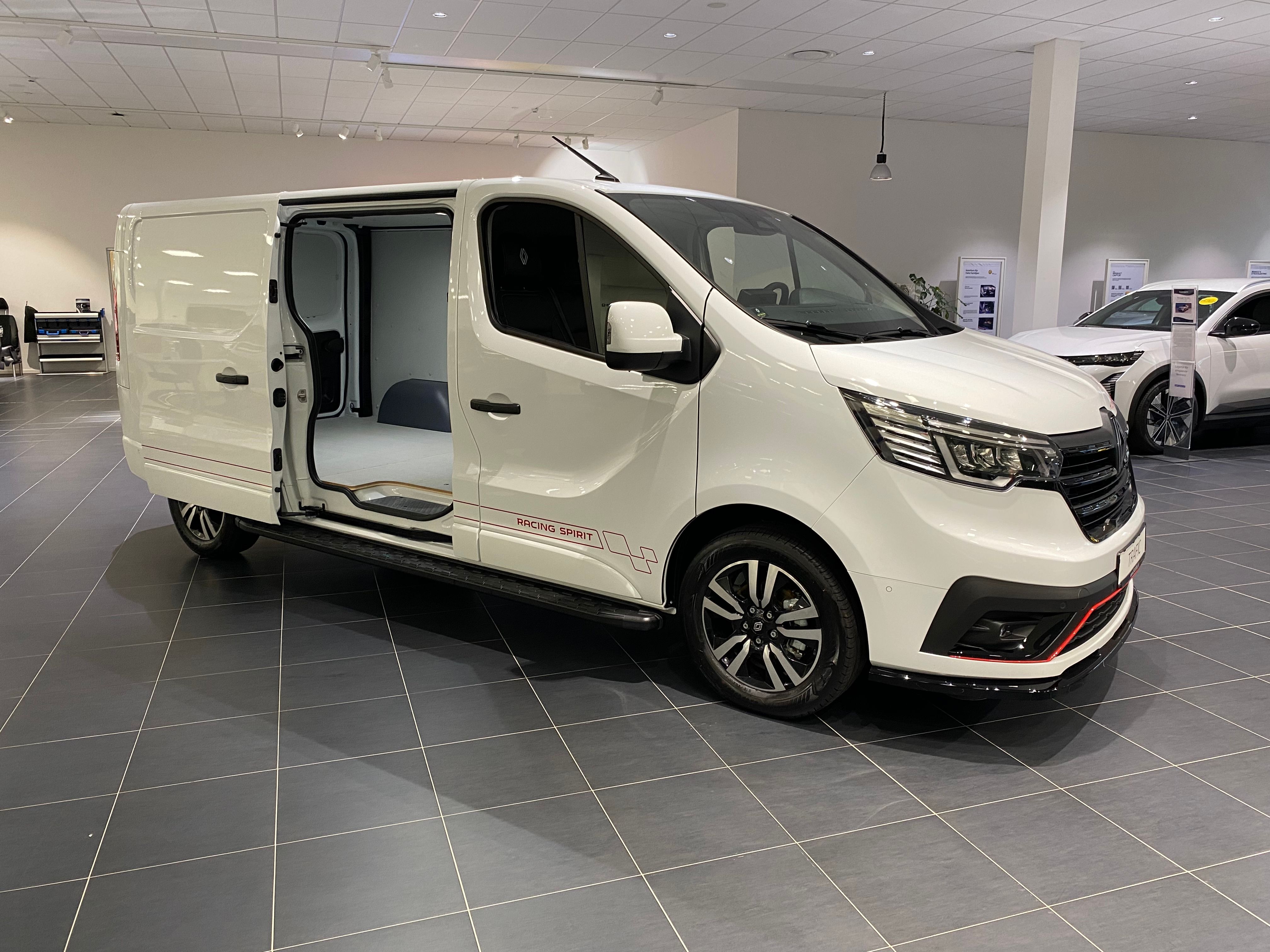 Renault Trafic Skåpbil