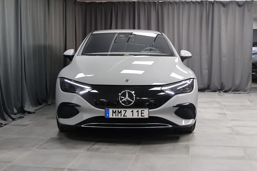 Bild 2 av Mercedes-Benz EQE 350 4MATIC Electric Art Line Prem HUD AIRMATIC Burmeste