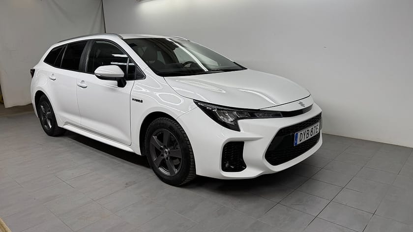 Bild 2 av Suzuki Swace Hybrid 1.8 Fullhybrid,  Automat, Låga mil!