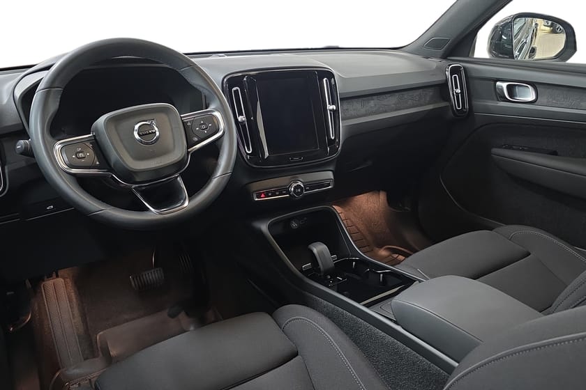 Bild 2 av Volvo XC40 Recharge Single Motor Core /Värmepump/Backkamera