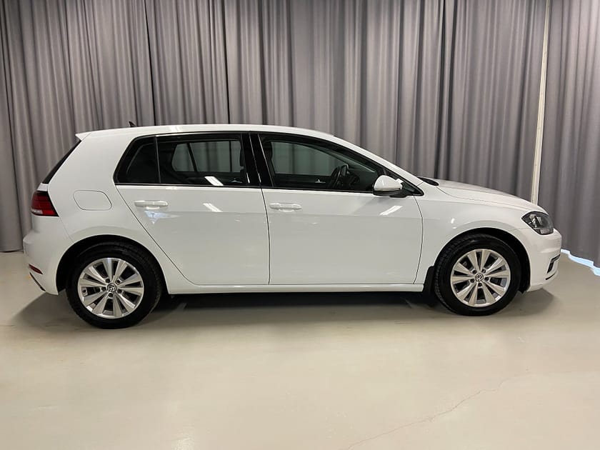 Bild 4 av Volkswagen Golf 5-dörrar 1.0 TSI 110hk Base Automat