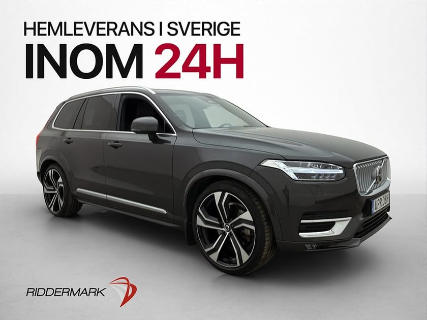 Bild 1 av Volvo XC90 7-seater B5 AWD Ultimate Bright Pano B&W HUD MOMS