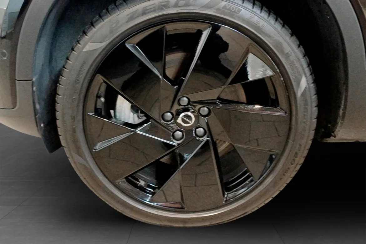 Volvo EX40 Single Motor Extended Range