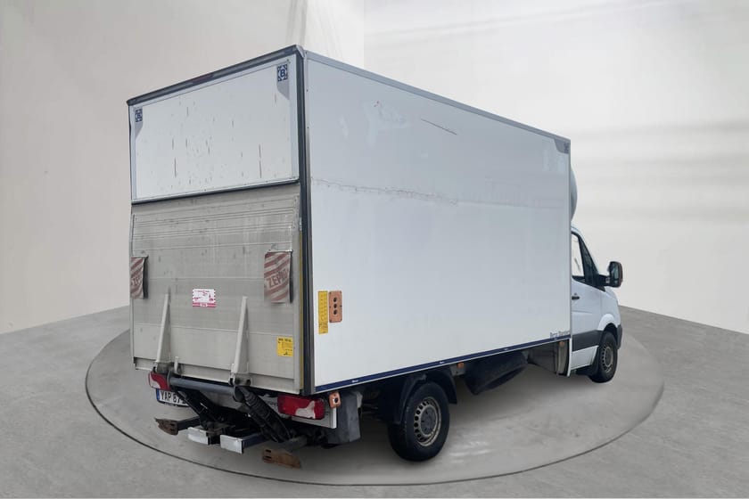 Bild 3 av Mercedes-Benz Sprinter 319 BlueTEC Chassi Cab CDI Volymskåp (190hk) Bakgavellyft