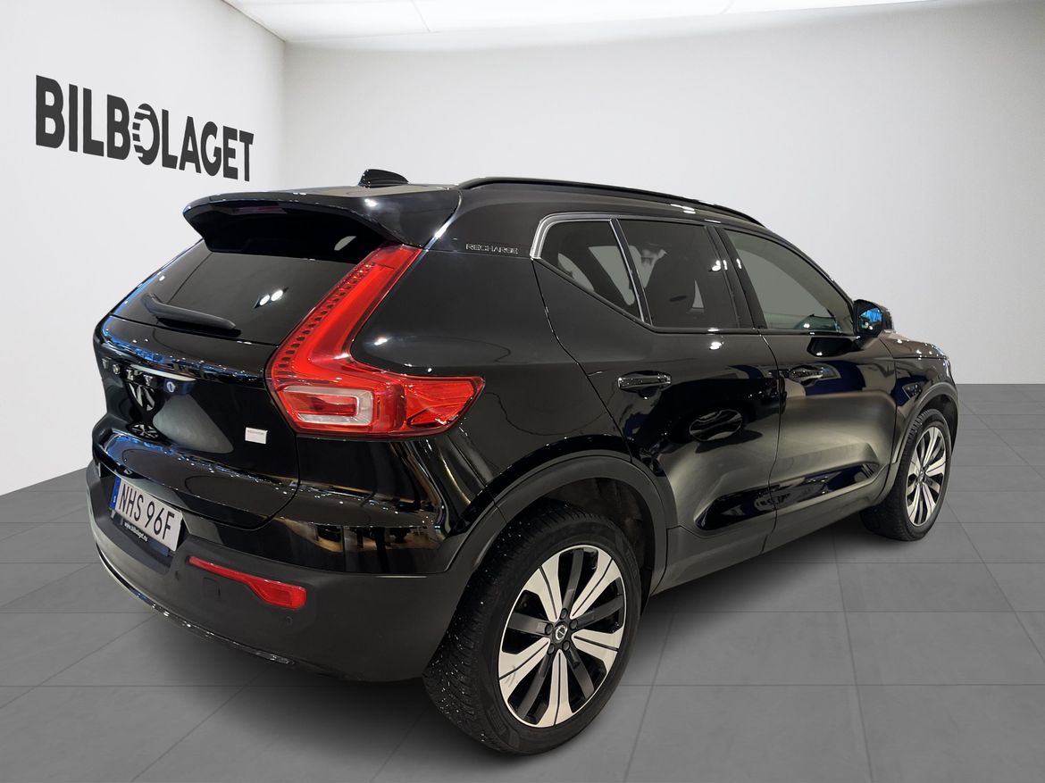 Volvo XC40 2023 - miniatyr 4