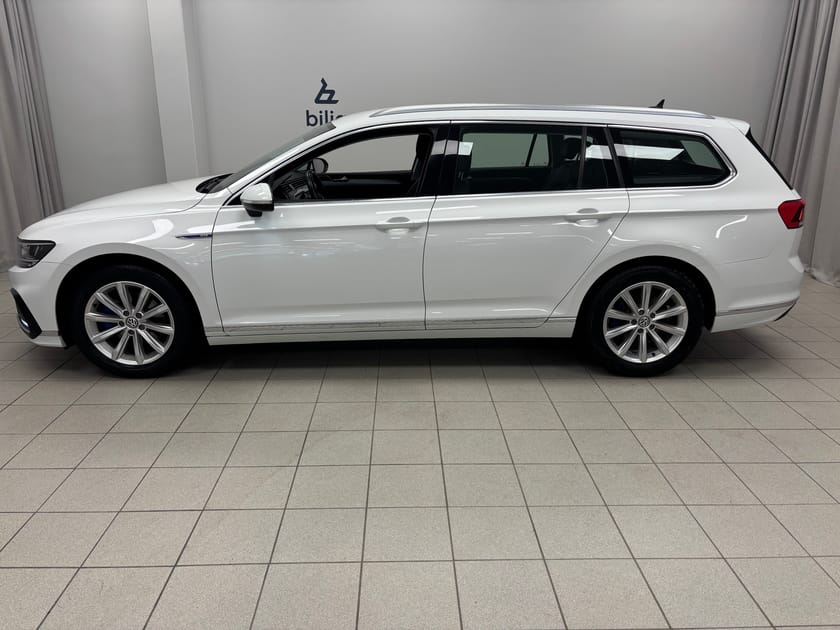Bild 2 av Volkswagen Passat Sportscombi GTE 