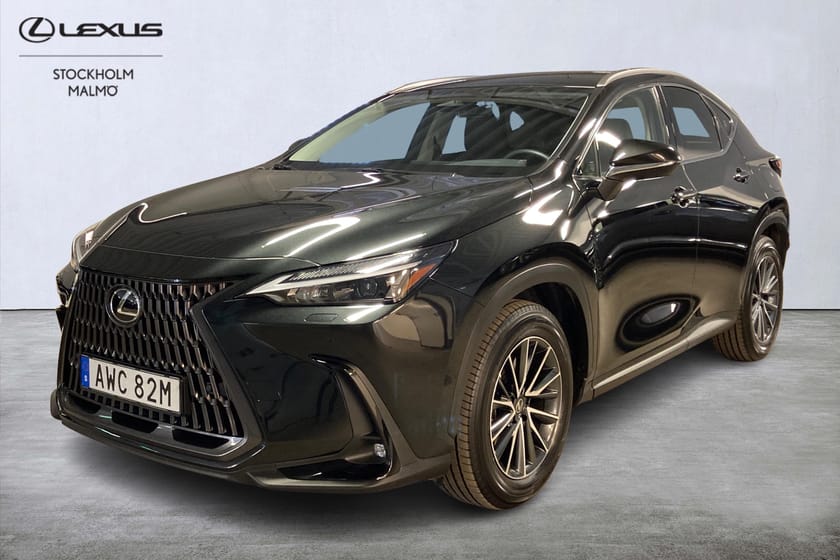 Bild 1 av Lexus NX 450h+ Skinn P-värmare Backkamera Drag