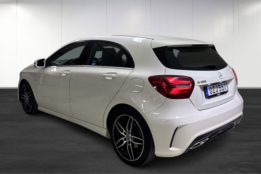 Bild 3 av Mercedes-Benz A 180 AMG/Carplay/B-Kamera