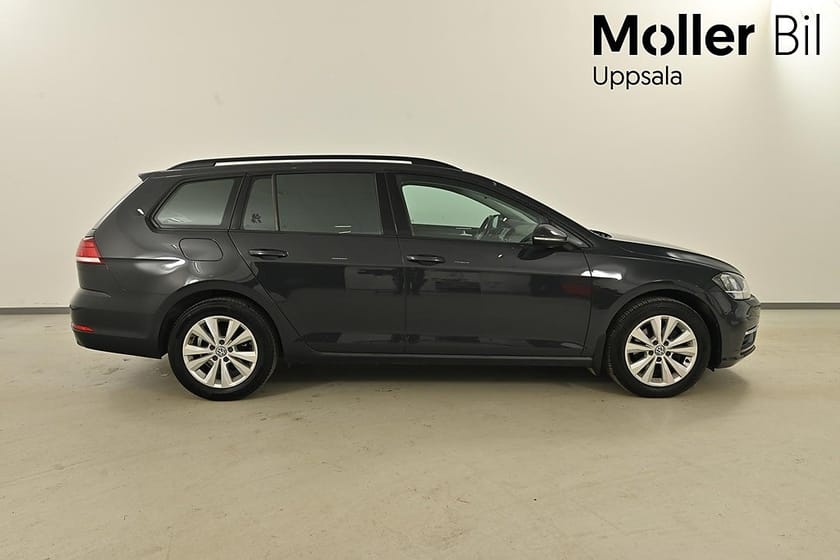 Bild 2 av Volkswagen Golf Sportscombi 1.6 TDI 115Hk DSG, Drag, Backkmera, Carplay
