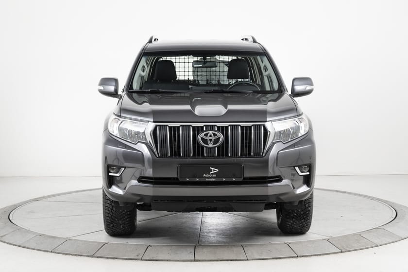 Bilde 4 av Toyota Land Cruiser 5-dørs 2,8 D-4D DLX aut Cruise/Krok/Kamera/DAB/BT