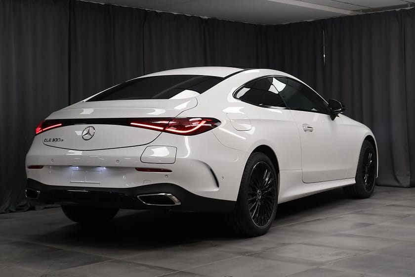 Bild 2 av Mercedes-Benz CLE 300 e Coupé AMG PREMIUM PLUS PANO HUD BURMESTER *MOMS*