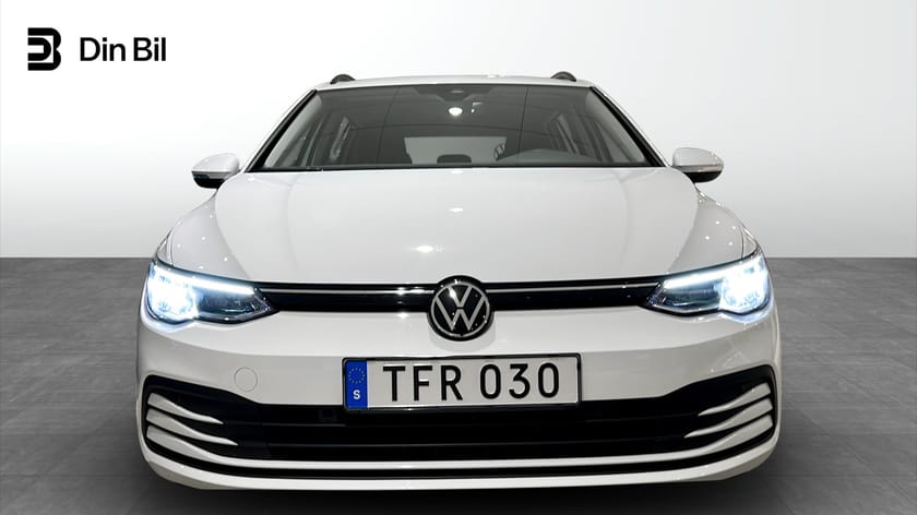 Bild 4 av Volkswagen Golf Sportscombi eTSI131 DSG Backkamera