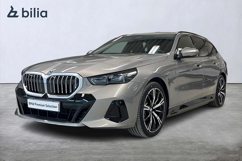 Bild 1 av BMW 530e xDrive Touring M-sport Business | DEMOBIL | Drag