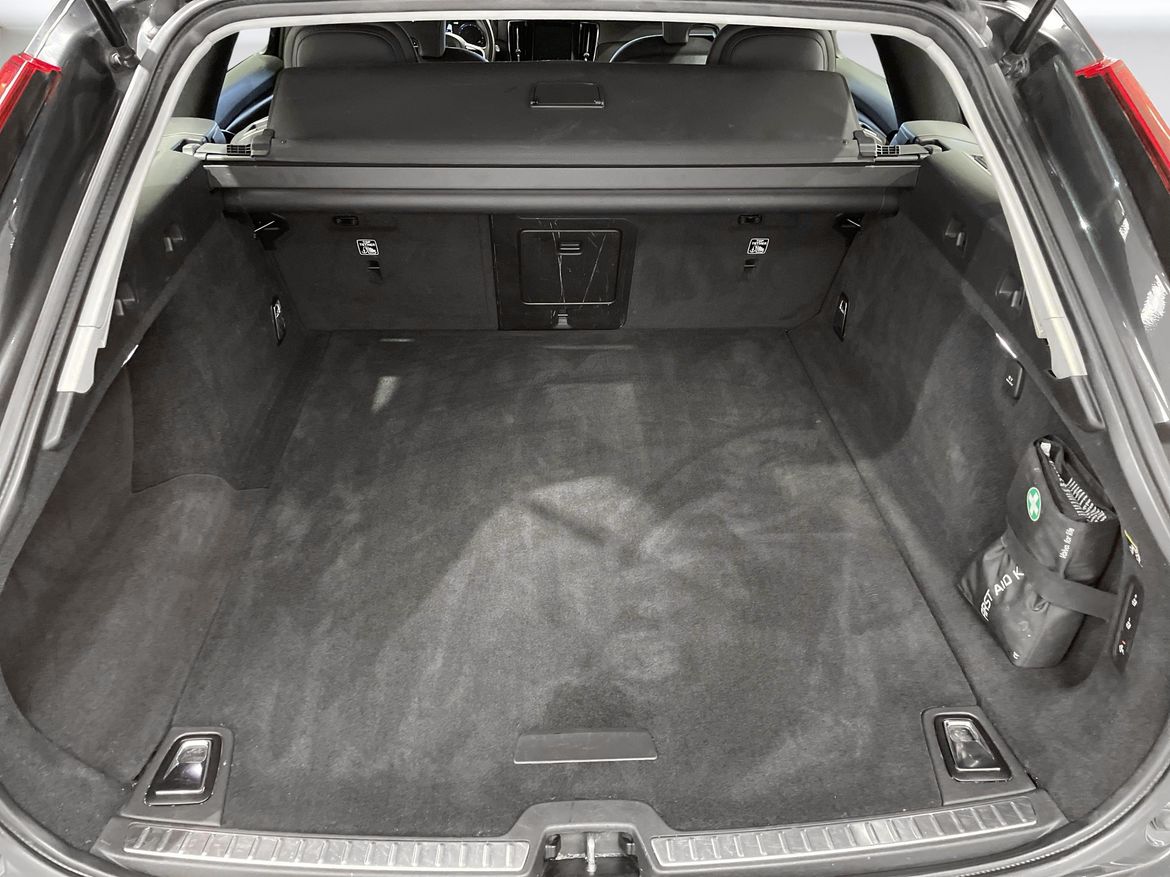 Volvo V90 2019 - miniatyr 18