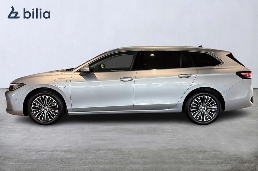 Bild 5 av Volkswagen Passat Variant eHybrid Elegance 1.5 TSI Värm Drag 272HK