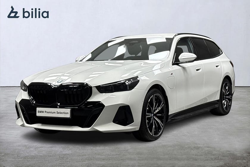 Bild 3 av BMW 530e xDrive Touring Touring-B&W-M Sport Pro