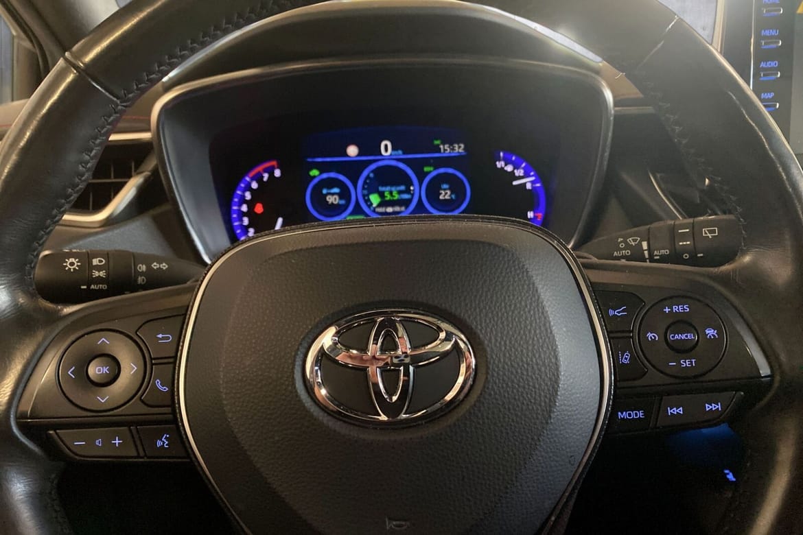 Toyota Corolla Touring Sports Hybrid e-CVT, 184hp, 2019