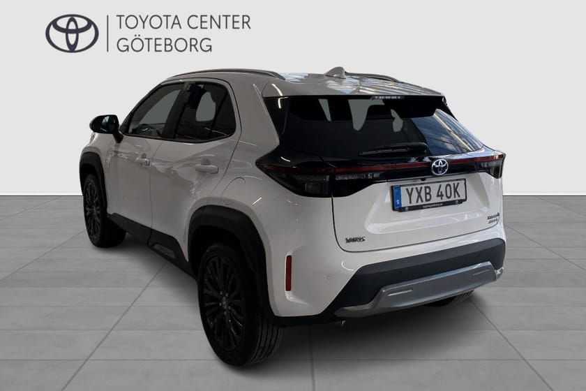 Bild 3 av Toyota Yaris Cross Hybrid AWD-i 1,5 ADVENTURE