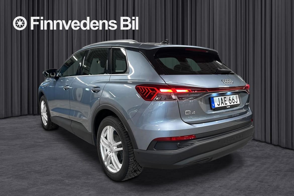 Audi Q4 e-tron 2023 - miniatyr 3