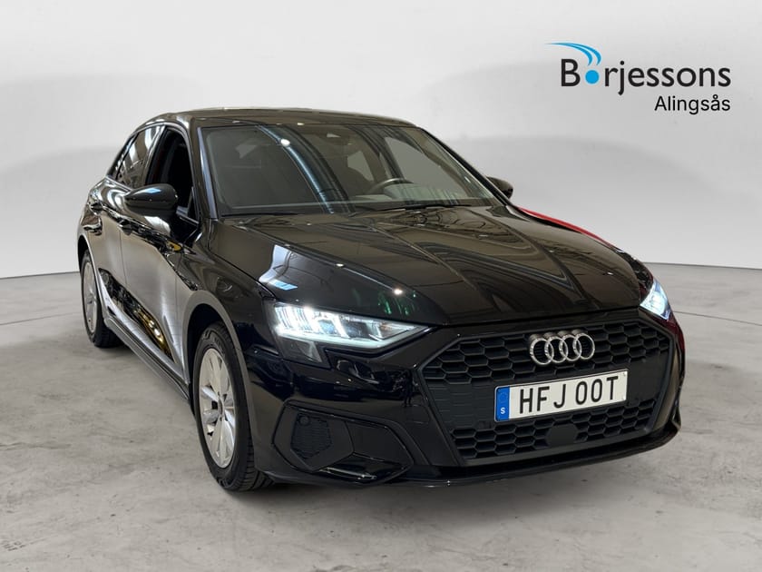Bild 1 av Audi A3 Sportback 35 TFSI 150hk Tonade rutor/Sensorer/Carplay