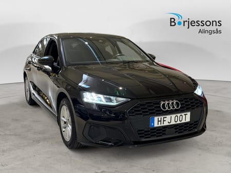 Audi A3 Sportback 35 TFSI 150hk Tonade rutor/Sensorer/Carplay