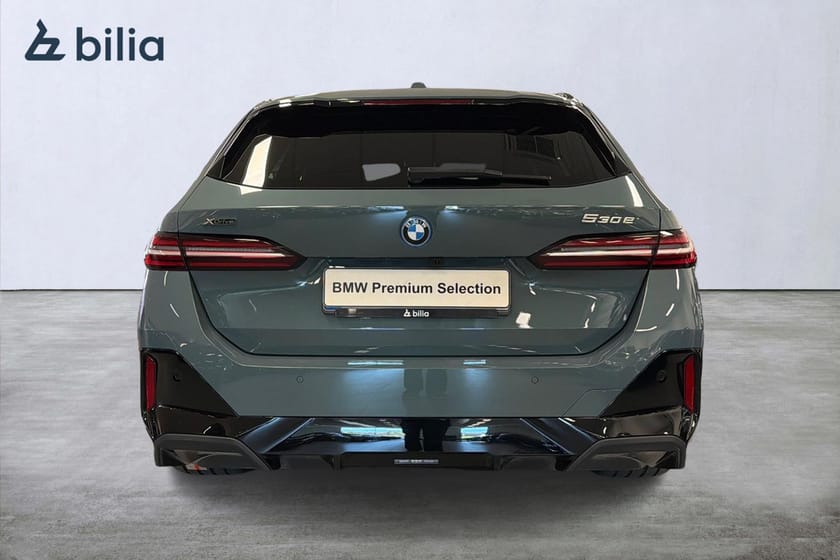 Bild 5 av BMW 530e xDrive Touring M-sport | Drag | Komfortstol | H&K