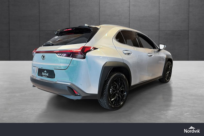 Bilde 5 av Lexus UX 250h E-Four Comfort Tech AWD