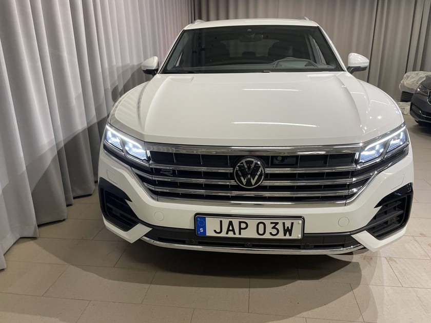 Bild 2 av Volkswagen Touareg V6 3.0 TDI R-Line 4M Executive, MOMS