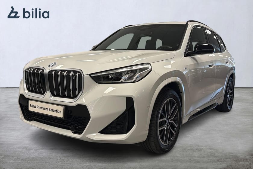 Bild 1 av BMW iX1 xDrive30 xDrive 30 M-sport | Panorama | H&K | Backkamera