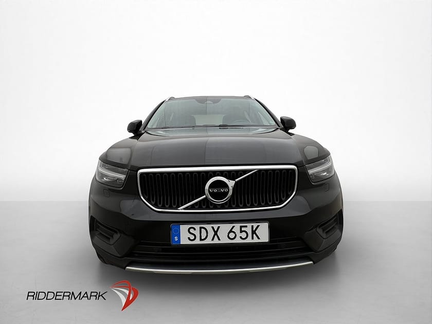 Bild 2 av Volvo XC40 T2 Momentum VOC Värmare Kamera CarPlay Navi
