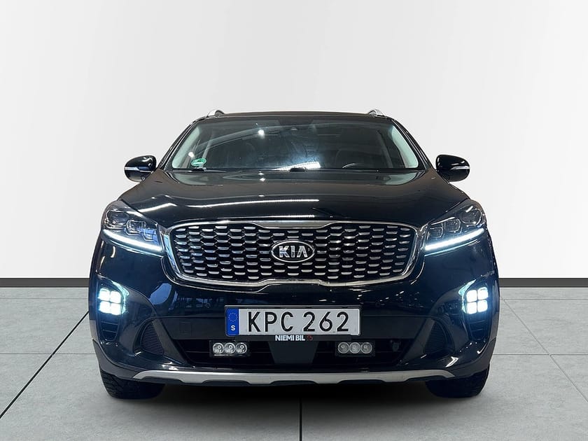 Bild 2 av Kia Sorento 2.2 AWD GT-Line 7-sits Drag Mvärm Pano S&V Bkamera Navi
