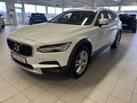 Volvo V90 Cross Country