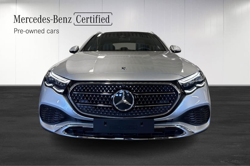 Bild 4 av Mercedes-Benz E 300 d e 4MATIC All-Terrain DE