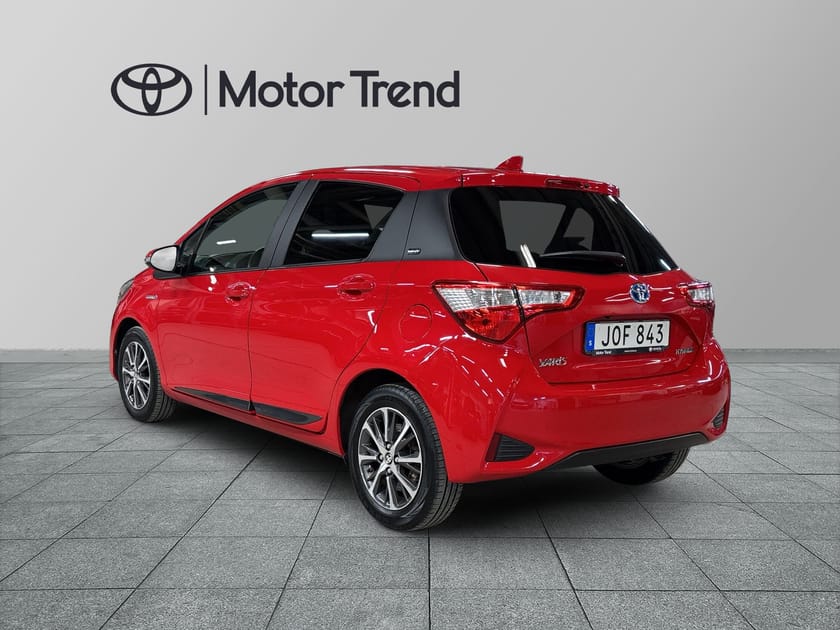 Bild 3 av Toyota Yaris Hybrid e-CVT 101hk,Y20 Edition,8.800mil
